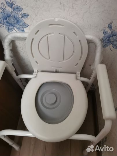 Кресло-туалет для пожилых и инвалидов