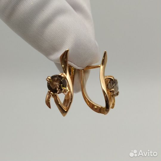 Золотые серьги