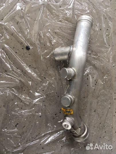 Патрубок интеркулера Mercedes GLS 166 X166 OM642 3