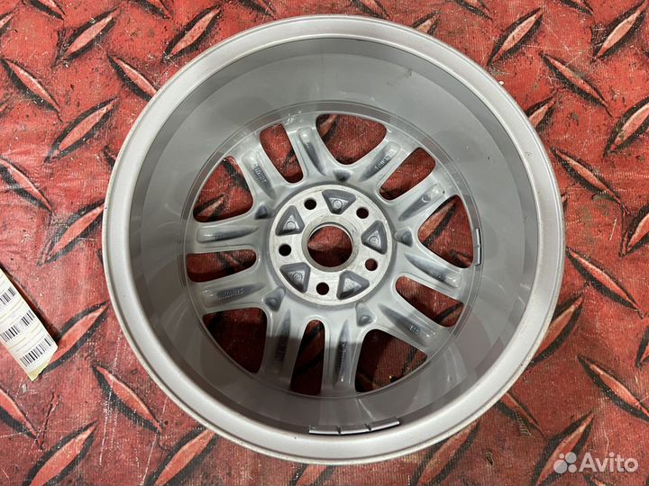 Диск колеса R16 VW Tiguan