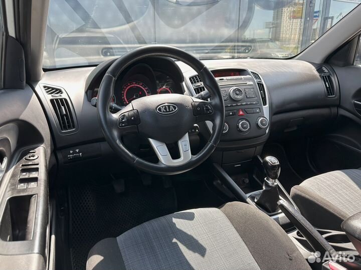 Kia Ceed 1.6 МТ, 2012, 176 142 км