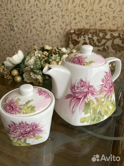 Чайник сахарница