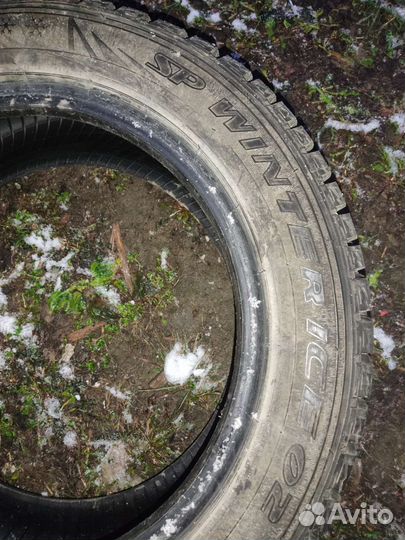 Dunlop SP Winter Ice02 205/55 R16 94T