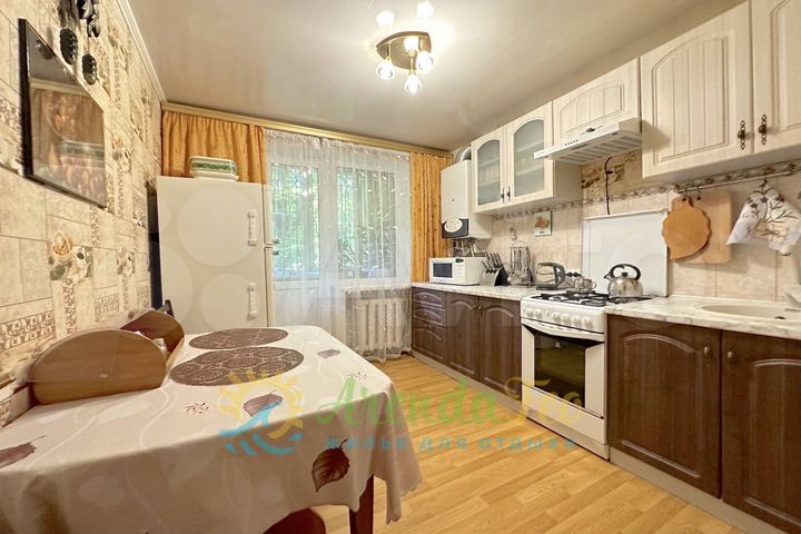 2-к. квартира, 65 м², 1/5 эт.