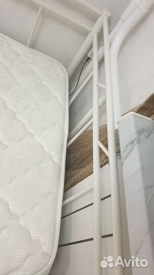 Кровать IKEA металлическая