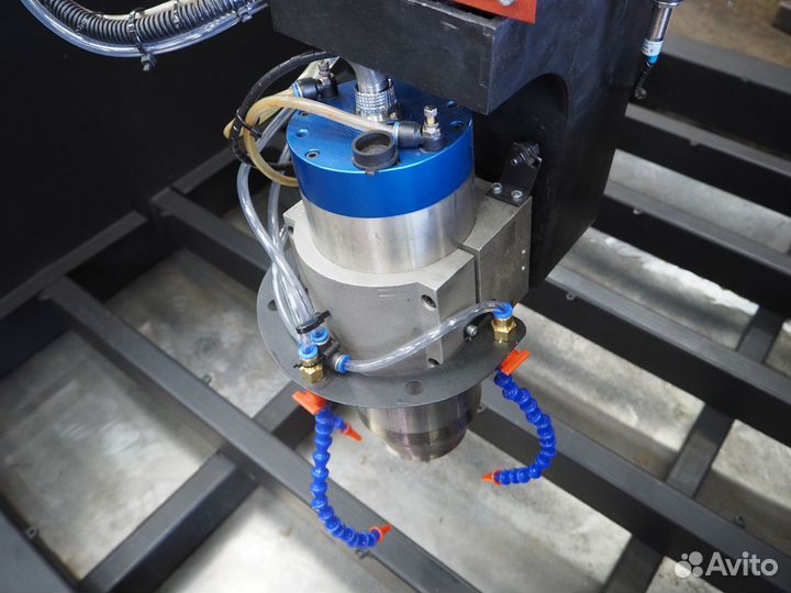 5-осевой мостовой станок по камню с чпу OctoPlus