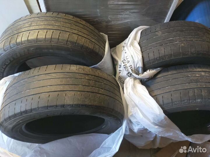 Bridgestone Dueler H/P 255/55 R19 111Y