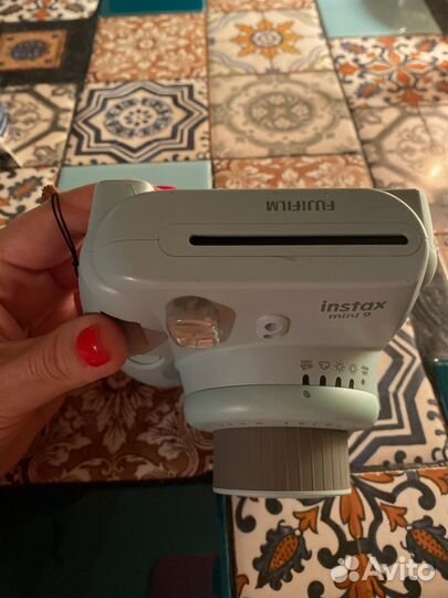 Instax mini 9 (мигают все индикаторы)