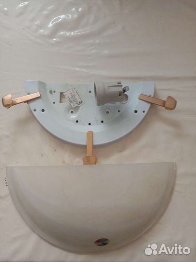 Настенный светильник бра