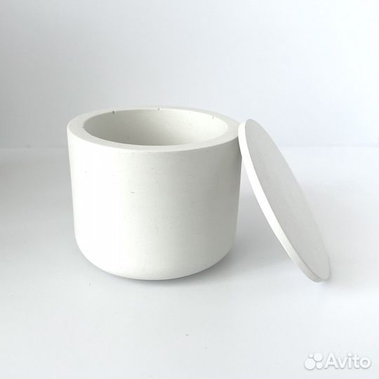 Изделия из гипса, подсвечник