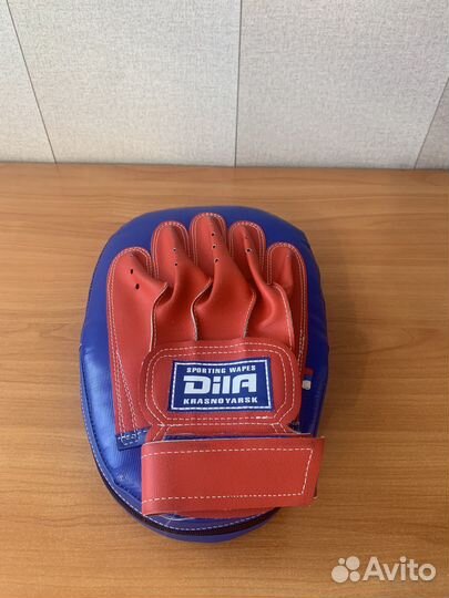 Лапа для единоборств