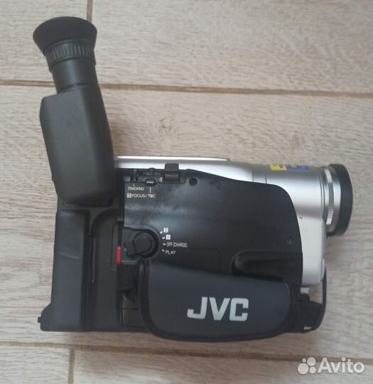 Видеокамера кассетная JVC