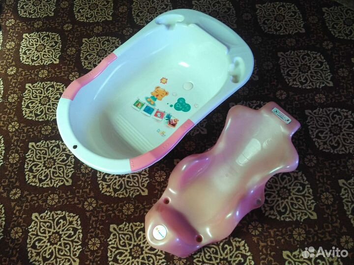 Ванночка для купания с горкой