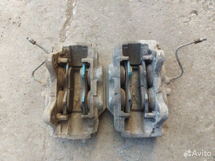 Передний суппорт Toyota Land Cruiser Prado 150 3.0