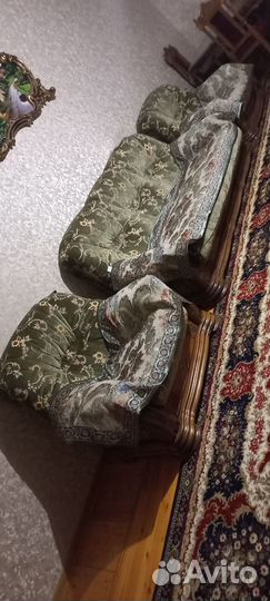 Диван и 2 кресла