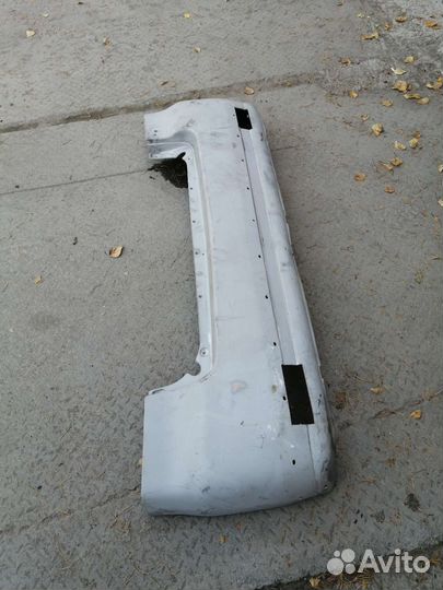 Задний бампер mitsubishi Dion