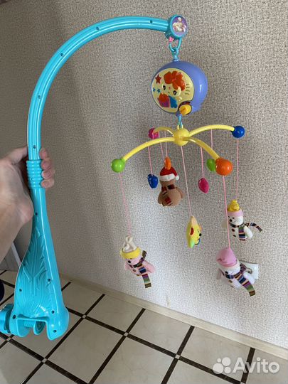 Мобиль музыкальный