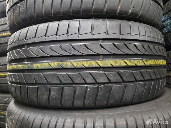Dunlop SP Sport Maxx TT 245/40 R20