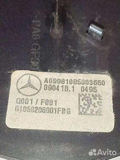 Mercedes A09981085003660 эмблема крышки багажника