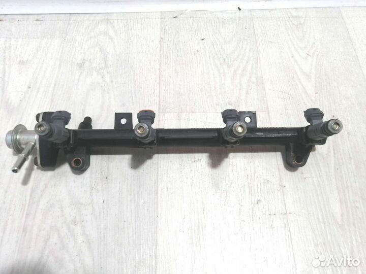 Рампа топливная Kia Shuma 1 1.8 T8 2000