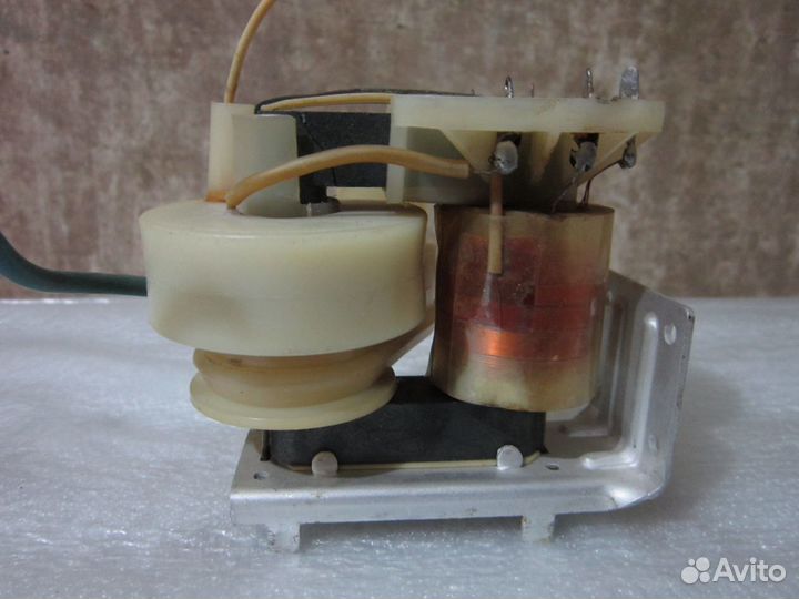 Строчный трансформатор твс-110М