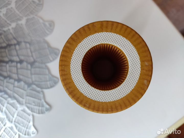 Фильтр масляный Volvo 8692305