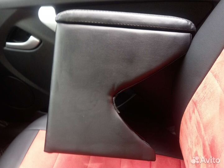 Подлокотник на LADA гранту