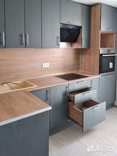 Кухонный гарнитур