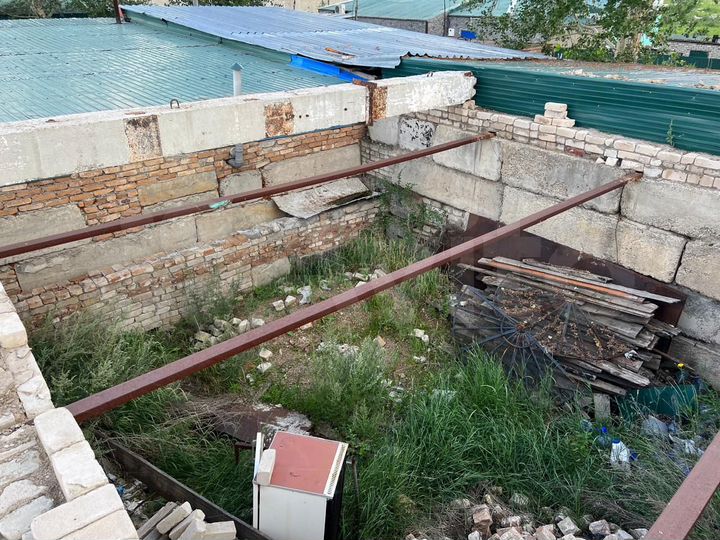 Гараж, > 30 м²