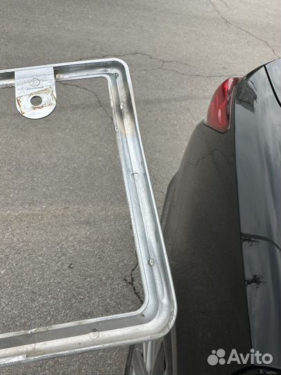 Номерная рамка