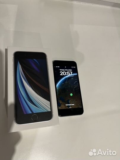 iPhone SE (2020), 64 ГБ