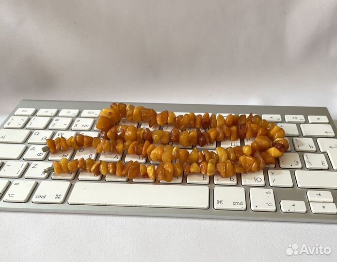 Бусы янтарь