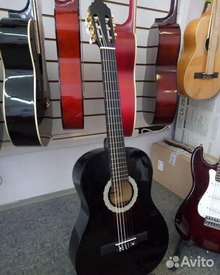 Гитара классика 39