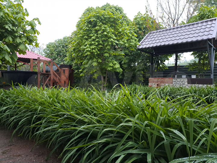 Коттедж 400 м² на участке 25 сот.