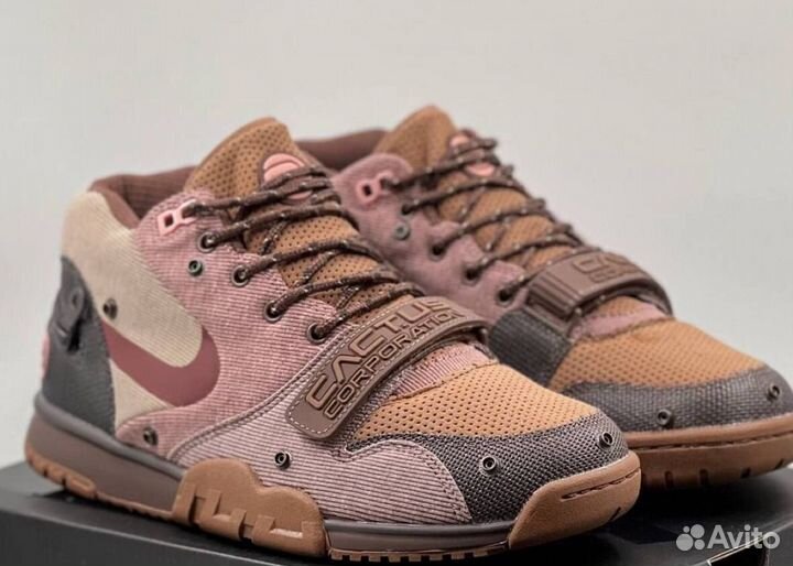 Nike Air Trainer 1 SP x Travis Scott