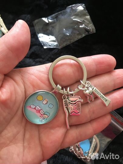 Брелоки - в подарок стоматологу, ортодонту