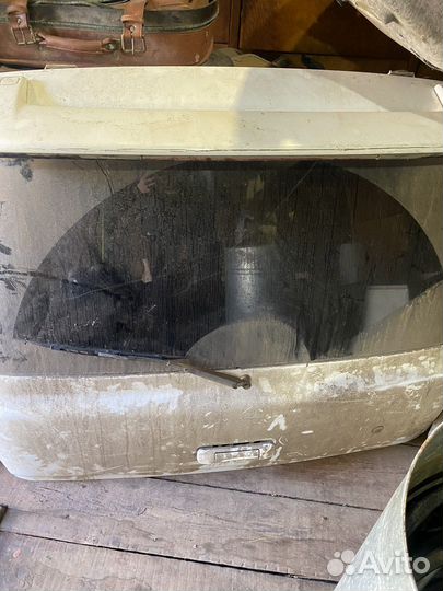 Даерь багажника subaru forester