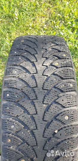 Nordman Nordman 4 215/65 R16