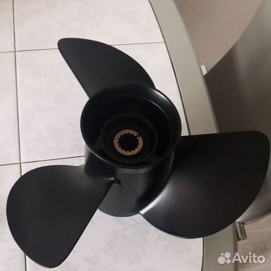 Гребной винт suzuki 60/140 HP
