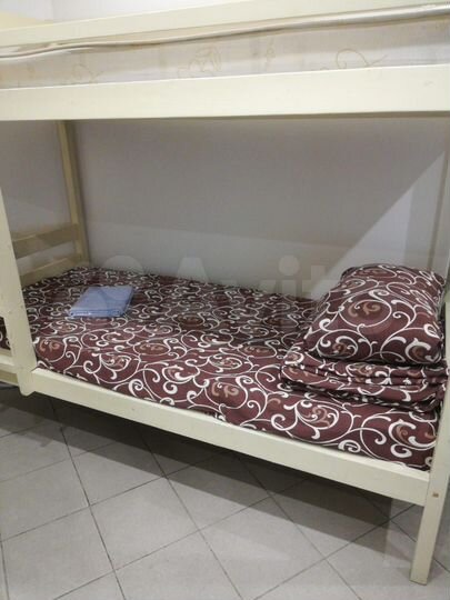 Комната 15 м², 1/4 эт.