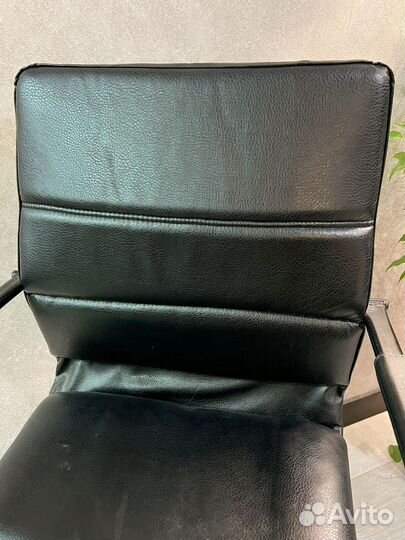 Компьютерное кресло