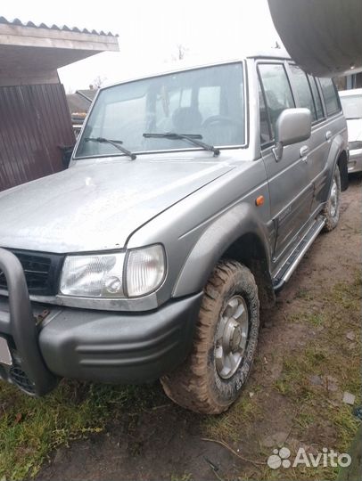 Hyundai Galloper 2.5 AT, 2001, 96 000 км