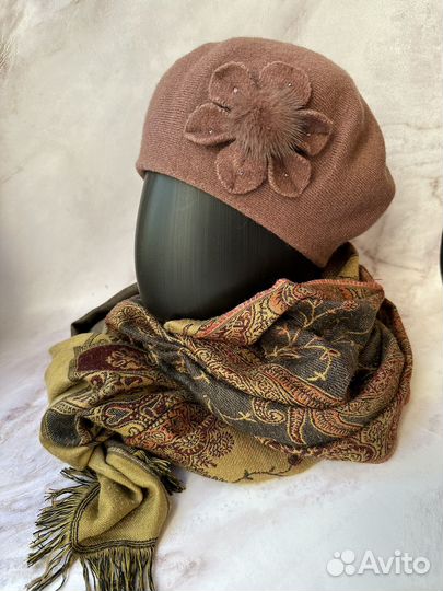 Женские береты шапки
