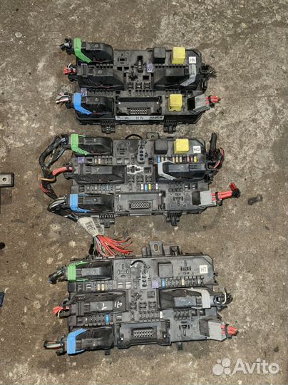 Блок предохранителей Опель Астра Зафира