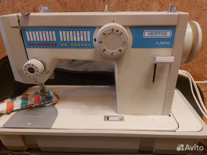 Швейная машина Veritas Рубин
