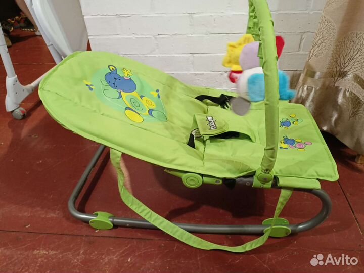 Шезлонг детский