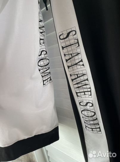 Спортивный костюм