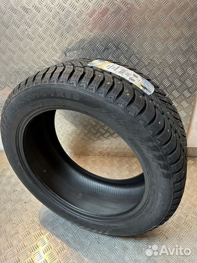 Nokian Tyres Hakkapeliitta 10p SUV 275/45 R20 110T