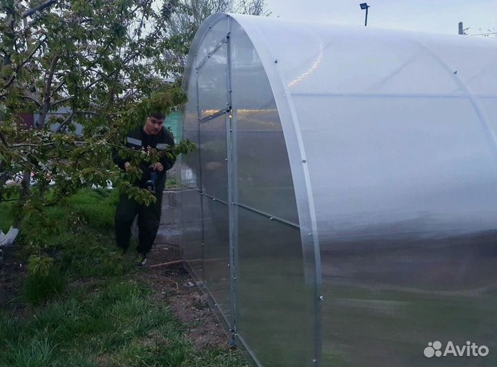 Теплица из поликарбоната
