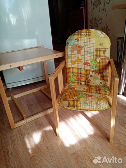 Детский столик и стульчик (трансформер)